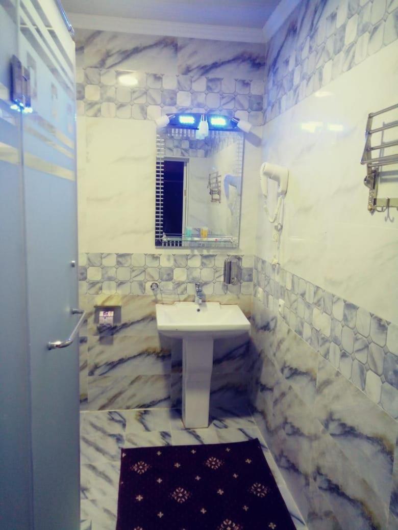 Askar Hotel Shymkent Esterno foto